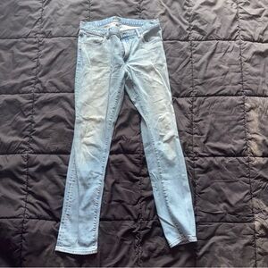 Uniqlo Women's Light Blue Skinny Jeans
